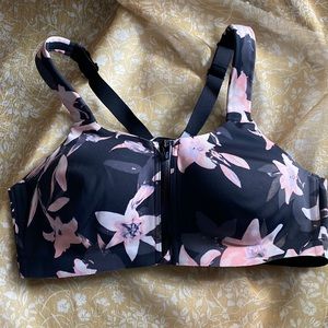 Victoria secret knock out sports bra